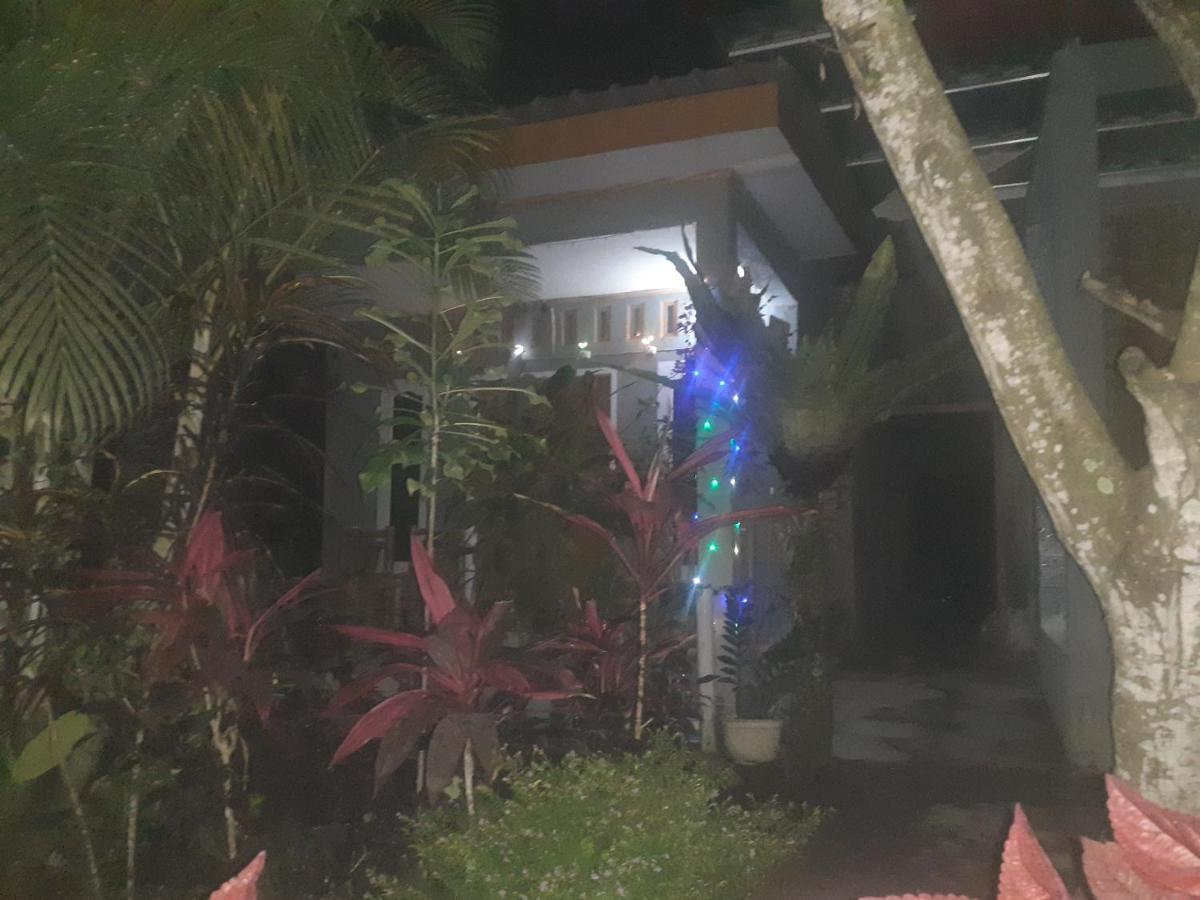 Eltari Homestay Tetebatu Exterior photo